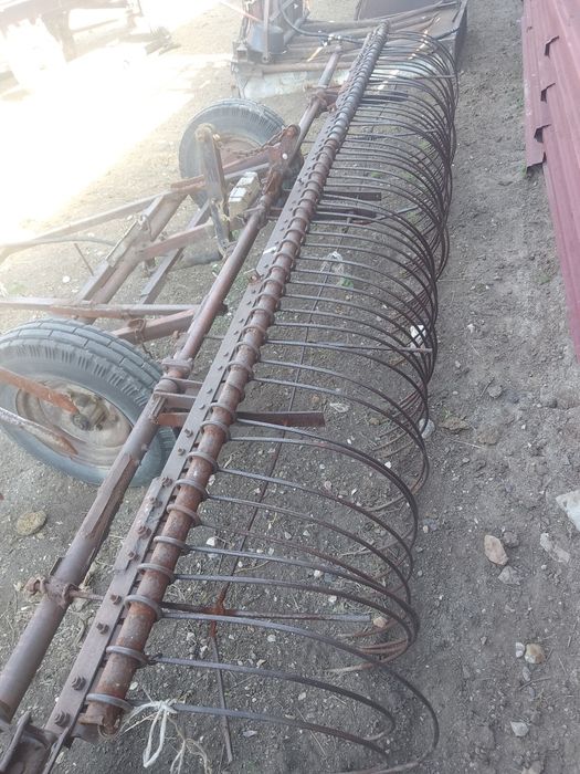 Продам прицепные грабли
