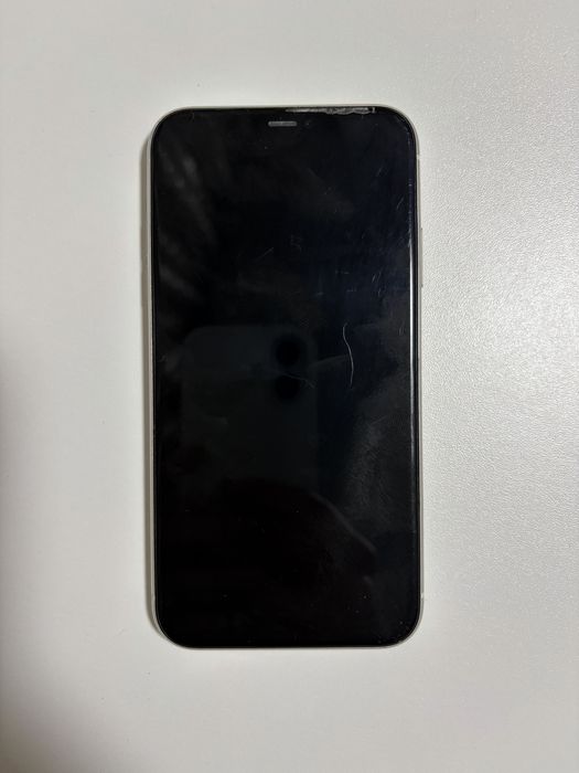 Продам iphone11 б/у