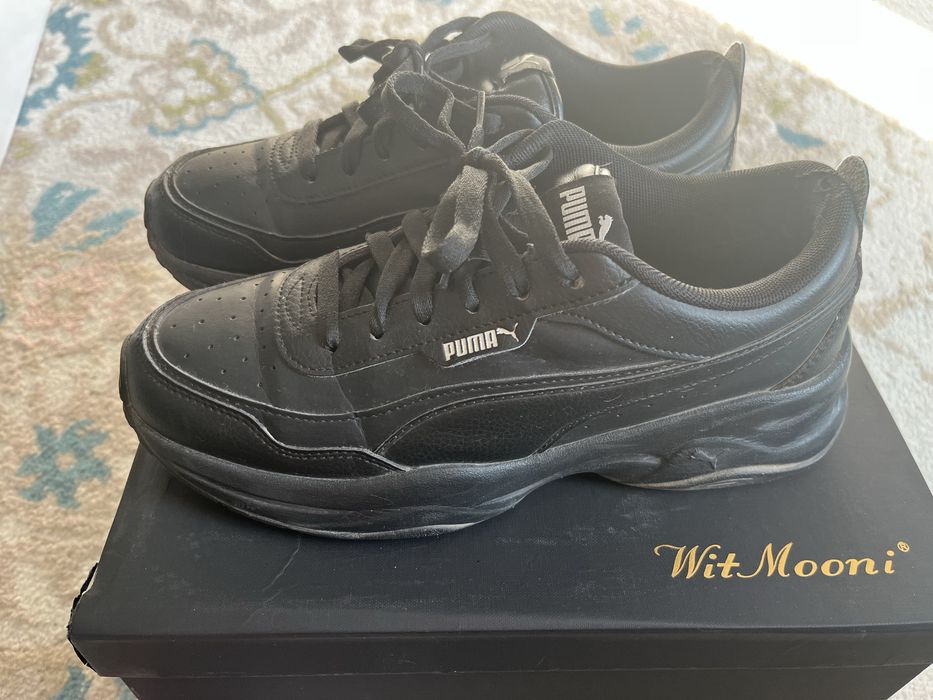 Продам обувь кроссы