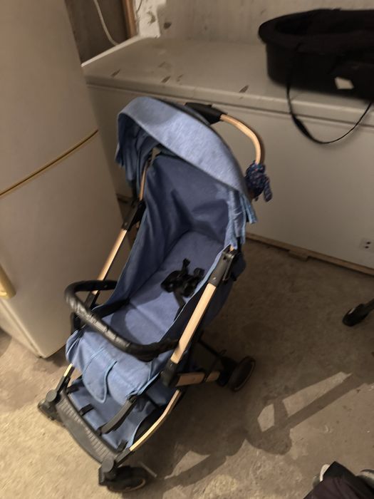 ПРОДАМ ДВЕ КОЛЯСКИ по цене одной