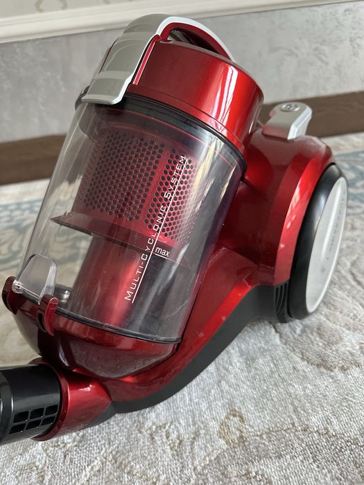 Пылесос новый, Мощность 2000 Вт