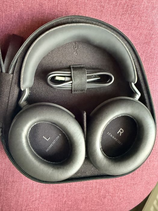 Sennheiser Momentum 4