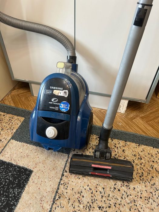 Продам пылесос Samsung