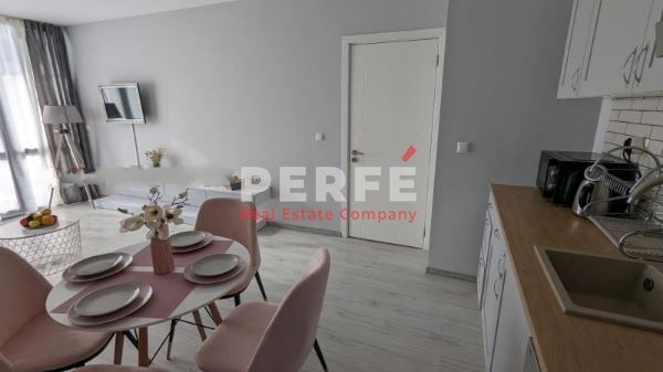Продава се Двустаен апартамент в Свети Влас - 61 кв.м за 1460 €/кв.м - Снимка #2