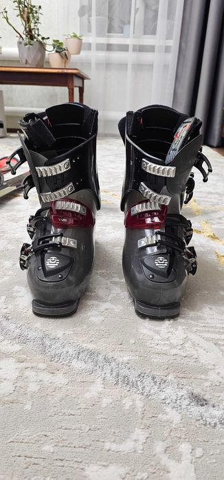 Лыжи с ботинками