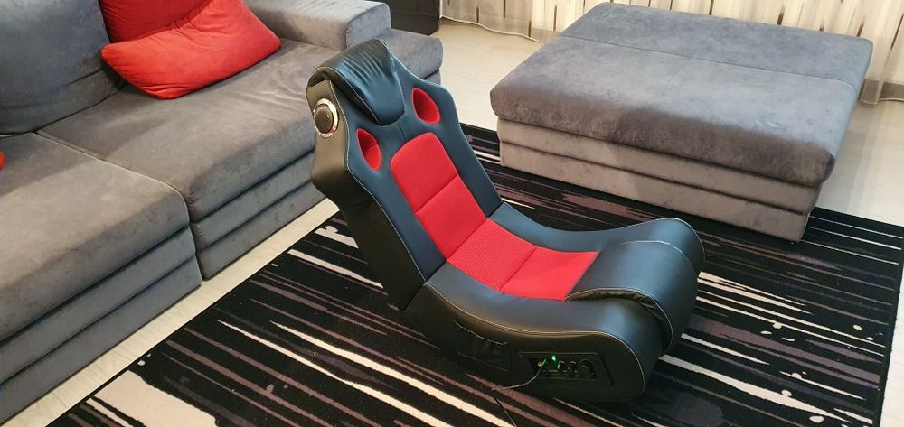 Scaun balansoar muzical gaming