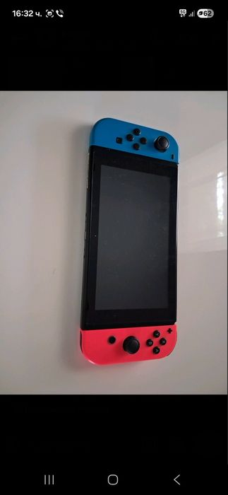 Продавам Nintendo switch