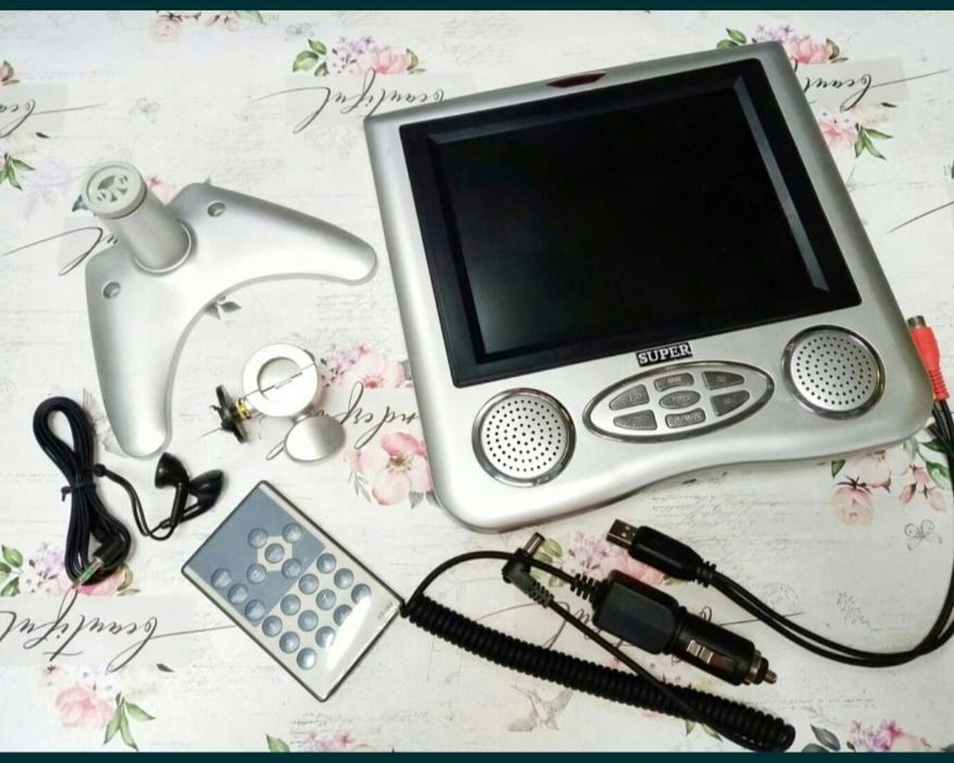 Телевизор  5,5".