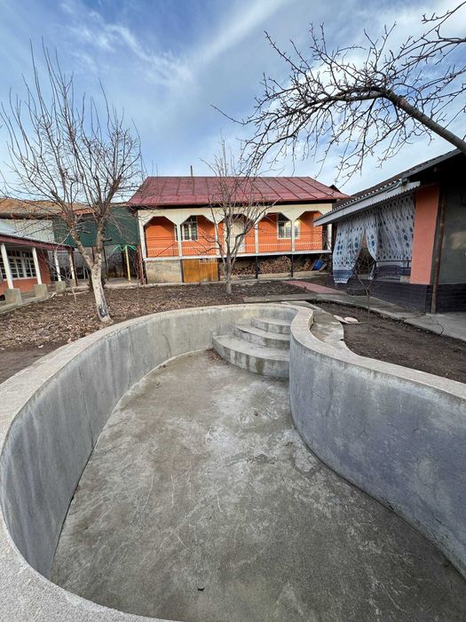 9 сотих ҳовли сотилади Хумсонда манзарали жойда жойлашганл