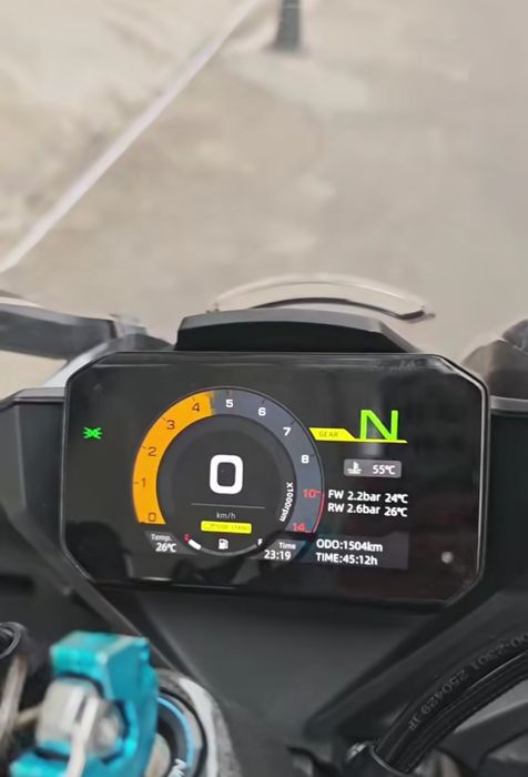 Cf moto 450SR 1500km probeg 2025 , abs trection demfer hamma narsa bor