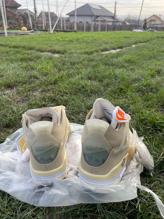 Vând Jordan retro 4 X off white