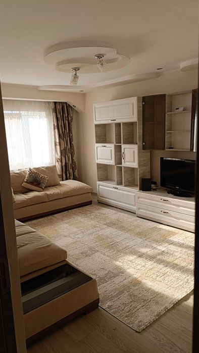 Închiriez apartament 2 camere