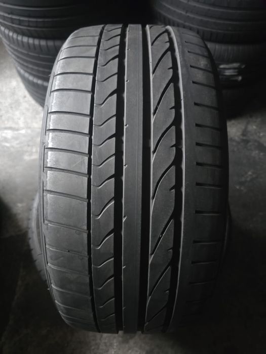 Bridgestone 215/40 R17 87V vară