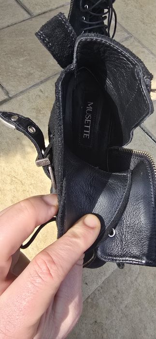 Ghete de dama Musette