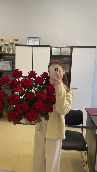 Букет цветы красные розы