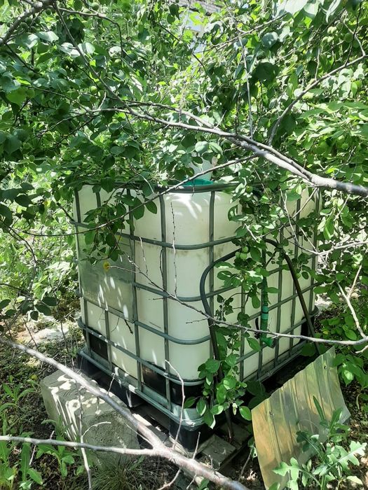 Бочка пластиковая для полива