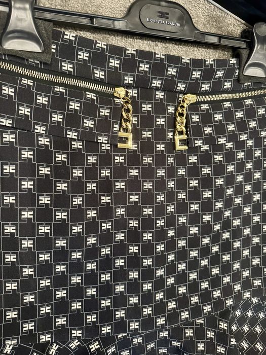 Луксозна дамска пола ELISABETTA FRANCHI