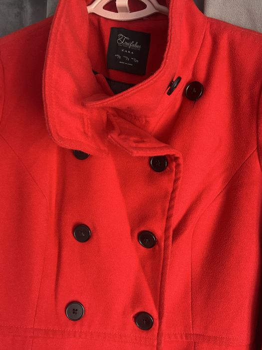 Продам Пальто Zara 42рр.