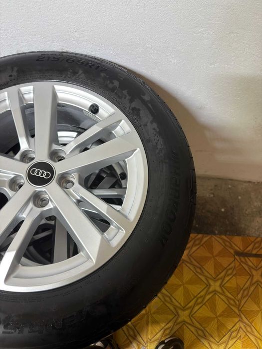 Jante 17 5x112 ET40 7J + 215/65 R17 Hankook vara Audi Q3