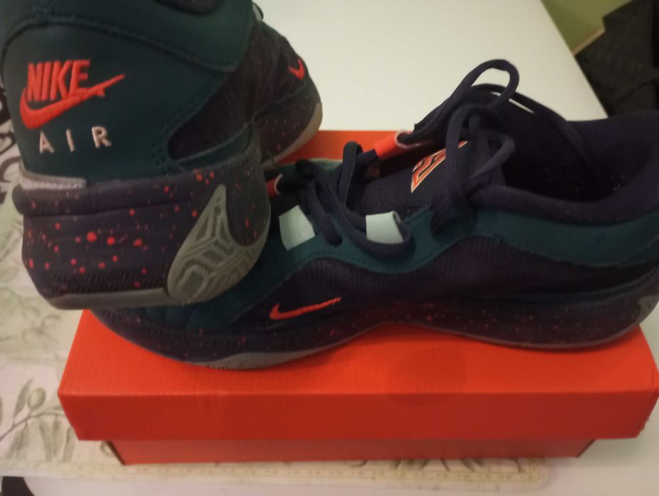 Маратонки Nike нови