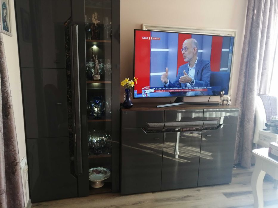 Секция за дневна или хол.