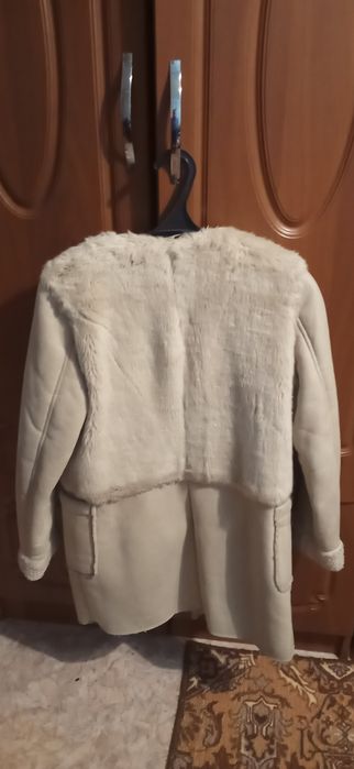 Продам женскую дубленку