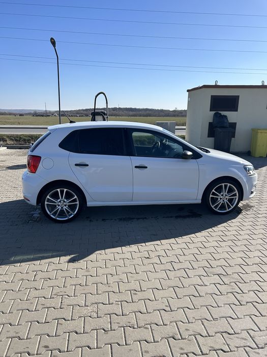 VOLKSWAGEN Polo 2015 — imagine 4