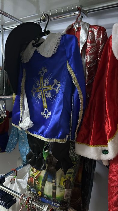 Детакие костюмы