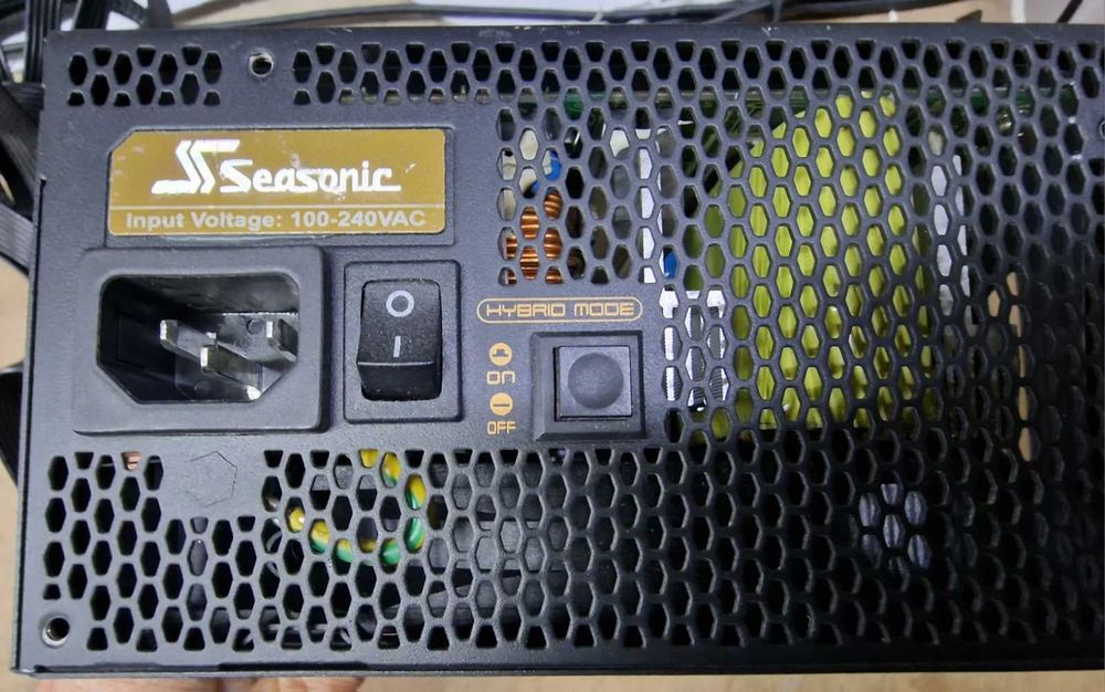 Захранване за PC Seasonic Prime1000W Gold 80+ 3m.гаранция