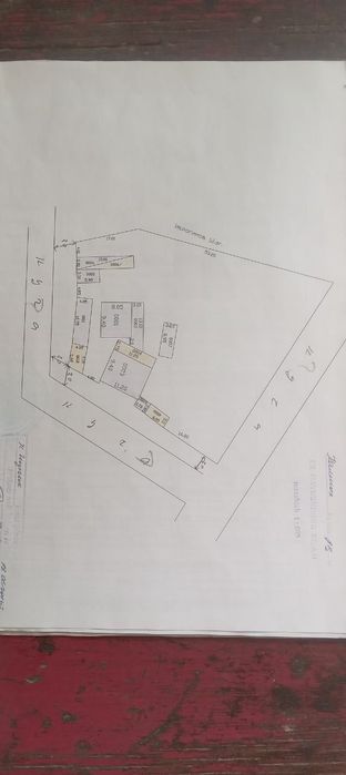 Тошкент вилочти Куйи Чирчик туманида жойлашган ховли уй