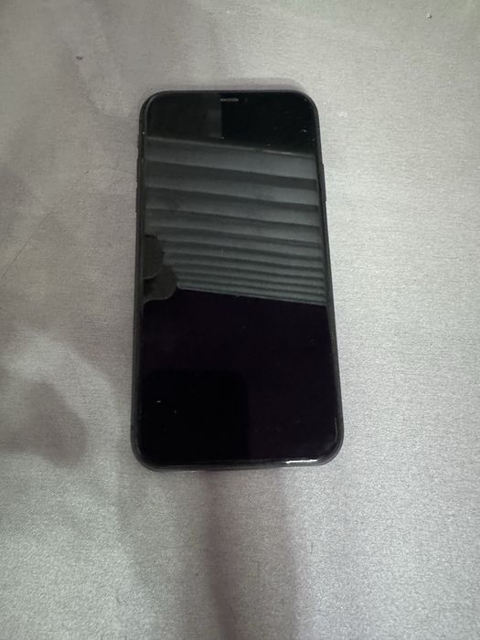 Iphone 11 73% акб 8/10 сост