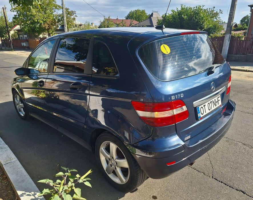 Autoturism Mercedes b 170 fab2005