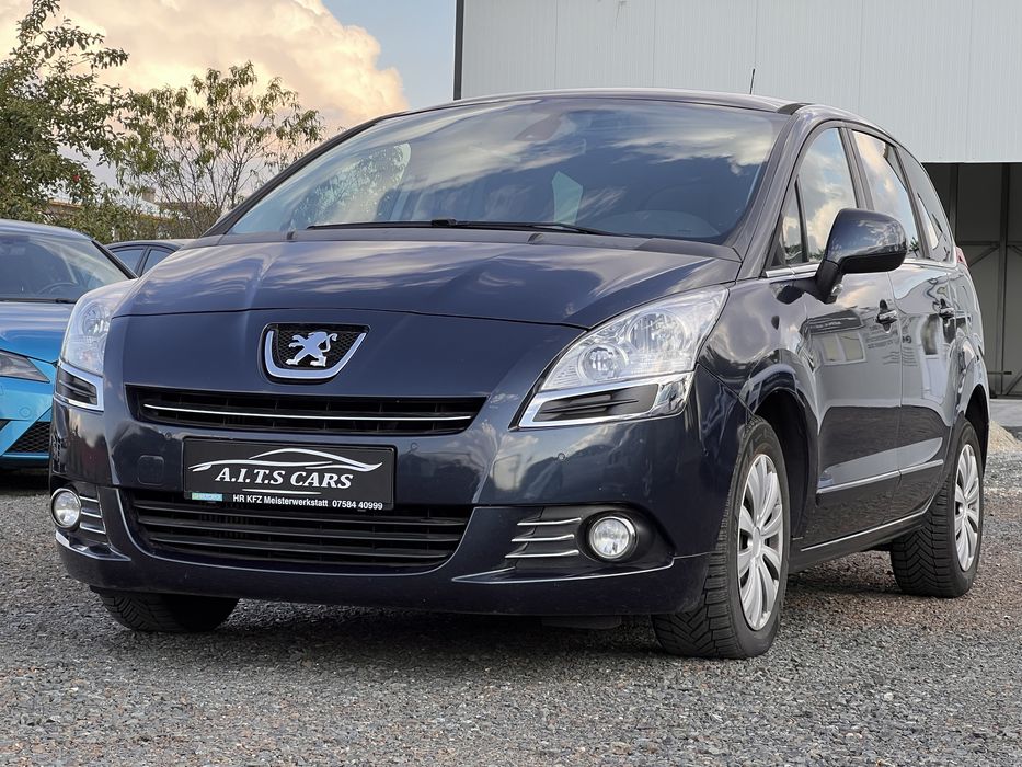 Peugeot 5008 1.6HDI 2013/Navi/ Panoramic/Posibilitatrr rate fixe