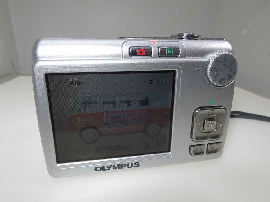 Olympus FE-210 компактен цифров фотоапарат дигитална камера 1gb xd