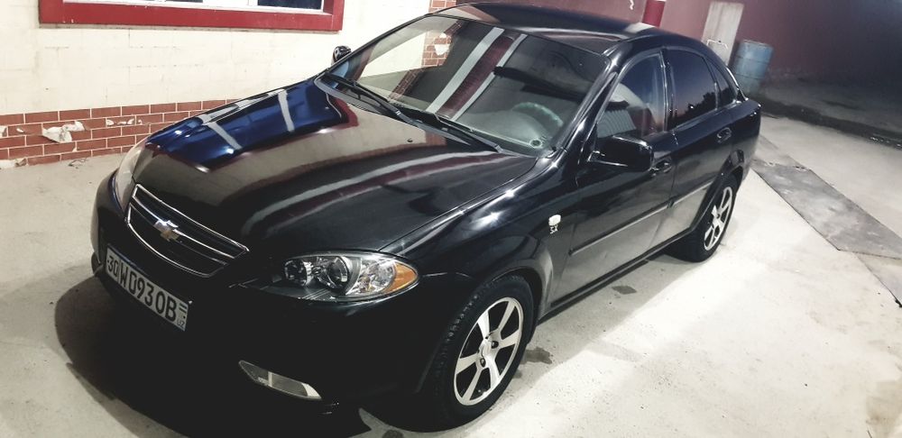 Lasetti gentra qilingan