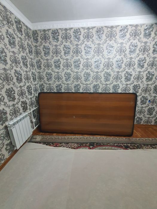 Stol sotiladi. Algoritm 31 kvartalda. O‘lchami 243×110