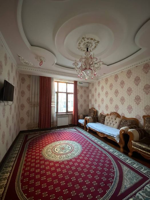 Kvartira qizlar uchun sheriklikka