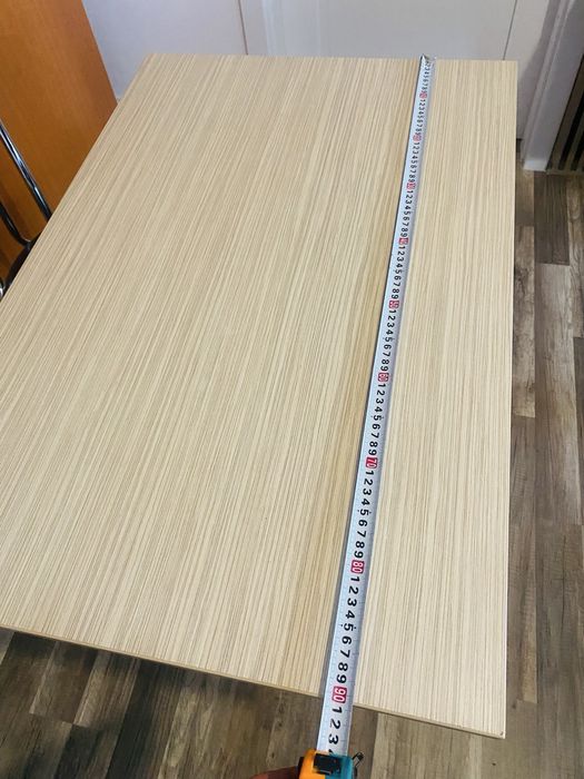 Masa cu doua scaune, foarte cocheta!