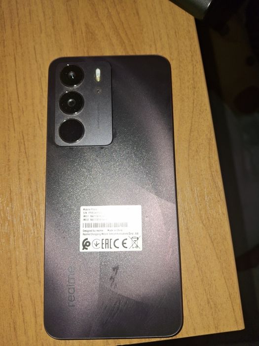Срочно продам телефон