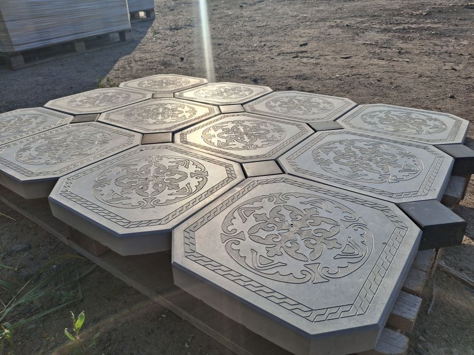 Продается брусчатка 3800,2000,4000