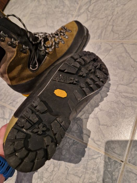 Туристически обувки La Sportiva Karakorum