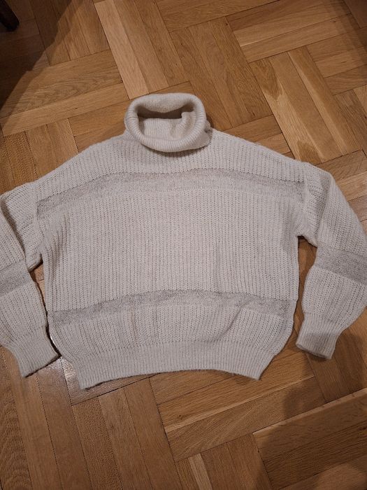 Блузки,Guess, Zaful, Pull&Bear,H&M, Lusy