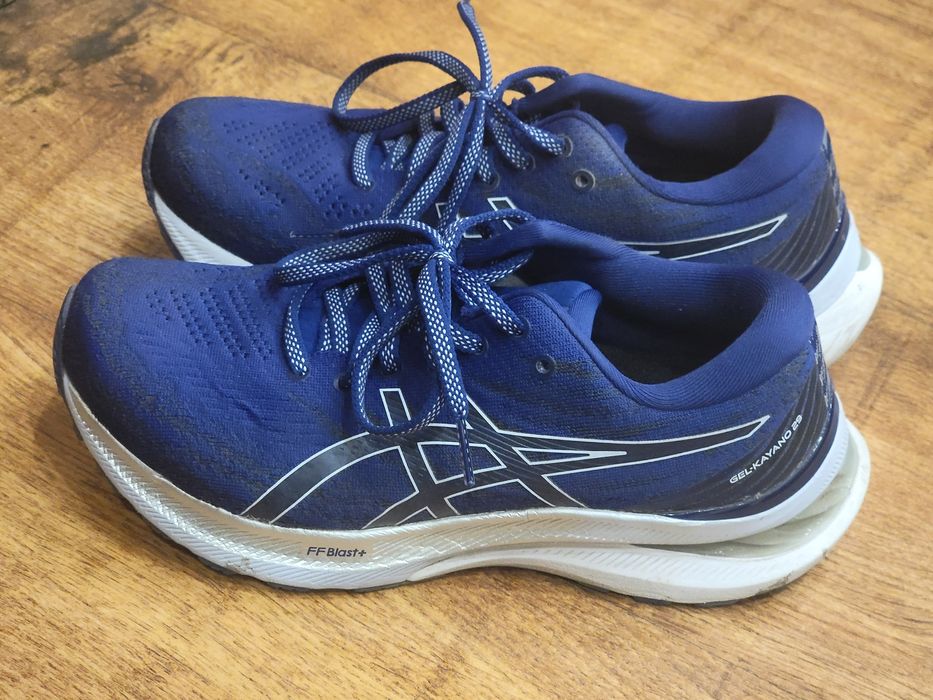 Дамски маратонки за бягане Asics Gel Kayano 29