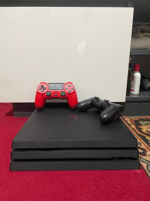 Продам плестейшн 4