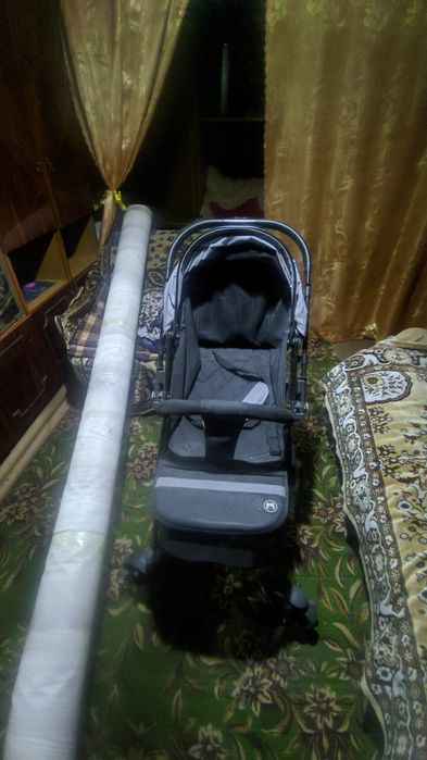 Продаю детскую коляску