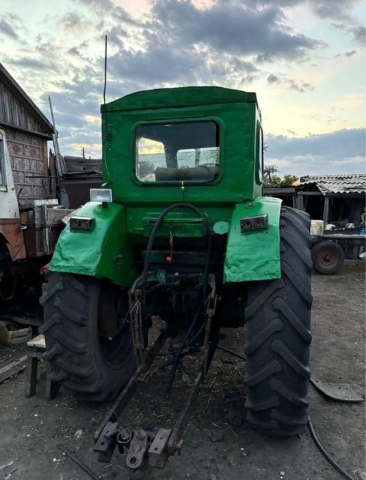 Продам трактор т 40