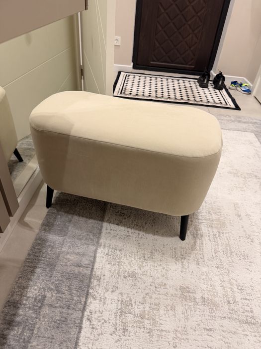 Пуфик банкетка в хол