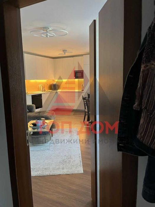 Дава се под наем Двустаен апартамент в к.к. Св.Св. Константин и Елена - 62 кв.м за 612 € - Снимка #5