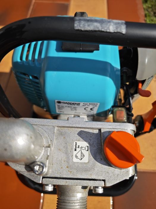 Motopompa pe benzina