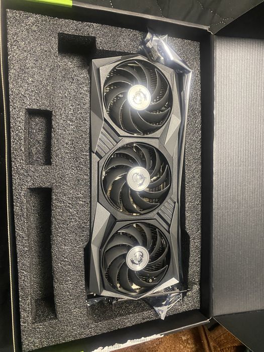 Placa Video MSI GEFORCE RTX 3060 GAMING X TRIO ,12 GB GFDR6 , 192 Bit